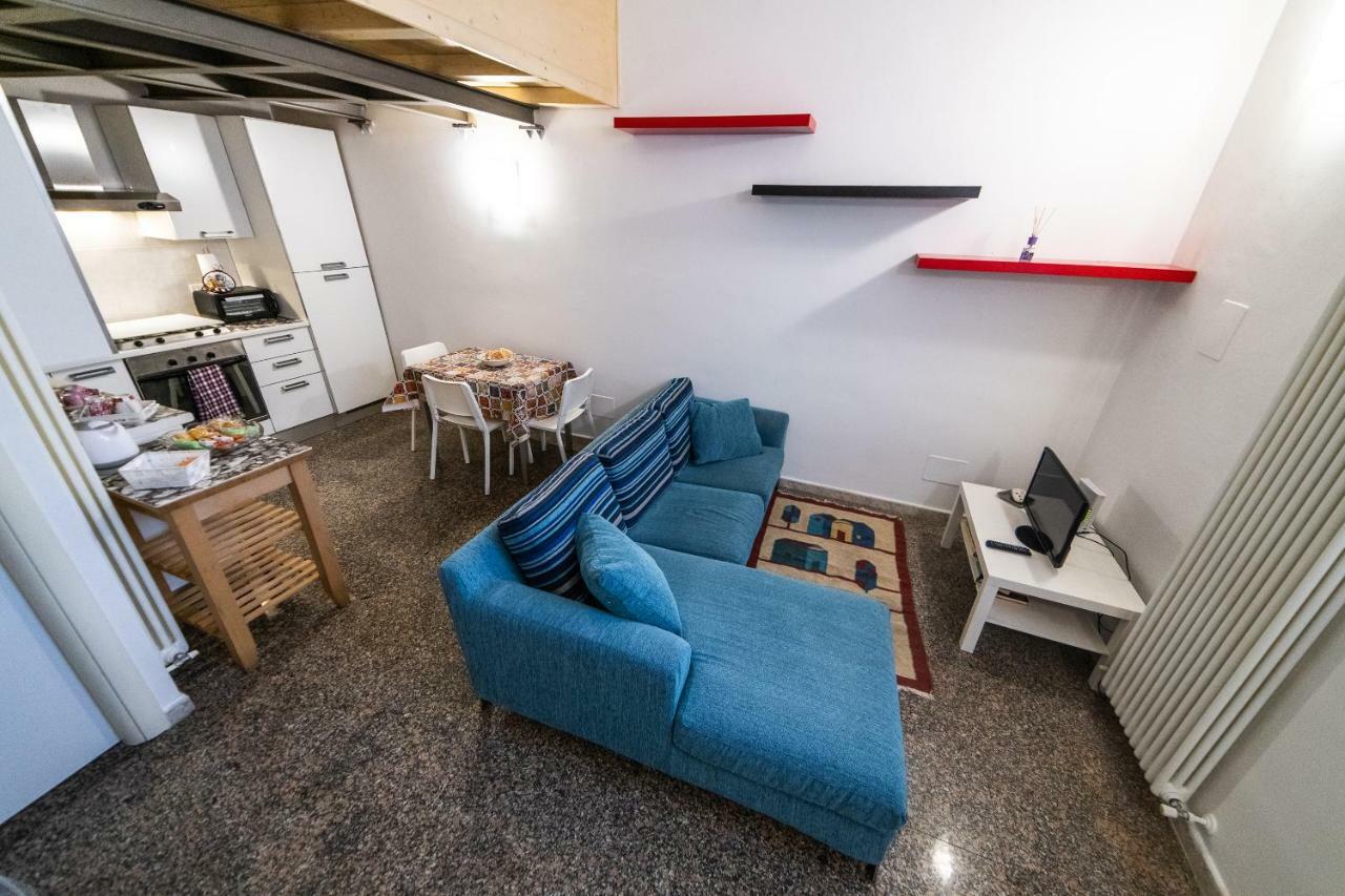 شقة Anais' Loft- Osp. Sant'Orsola-Fiera بولونيا المظهر الخارجي الصورة