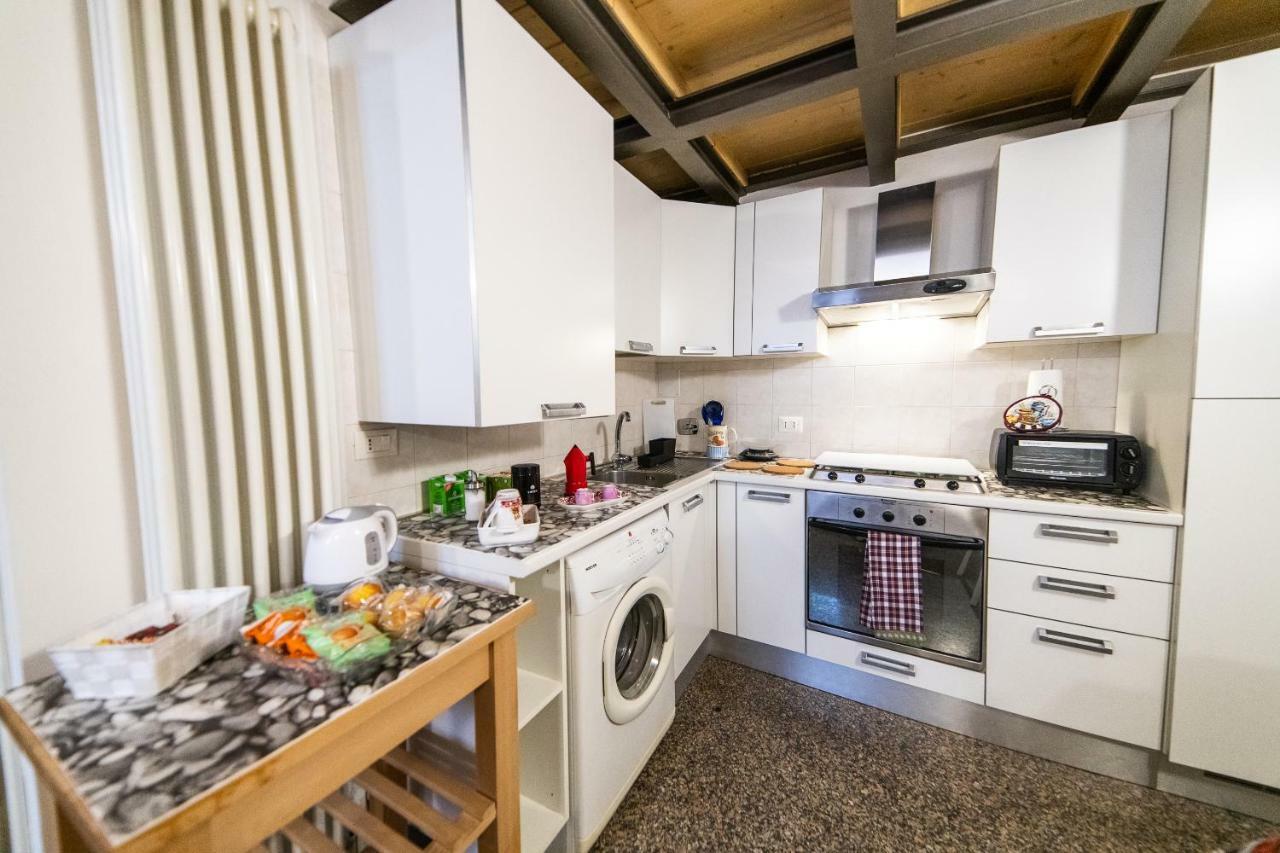 شقة Anais' Loft- Osp. Sant'Orsola-Fiera بولونيا المظهر الخارجي الصورة