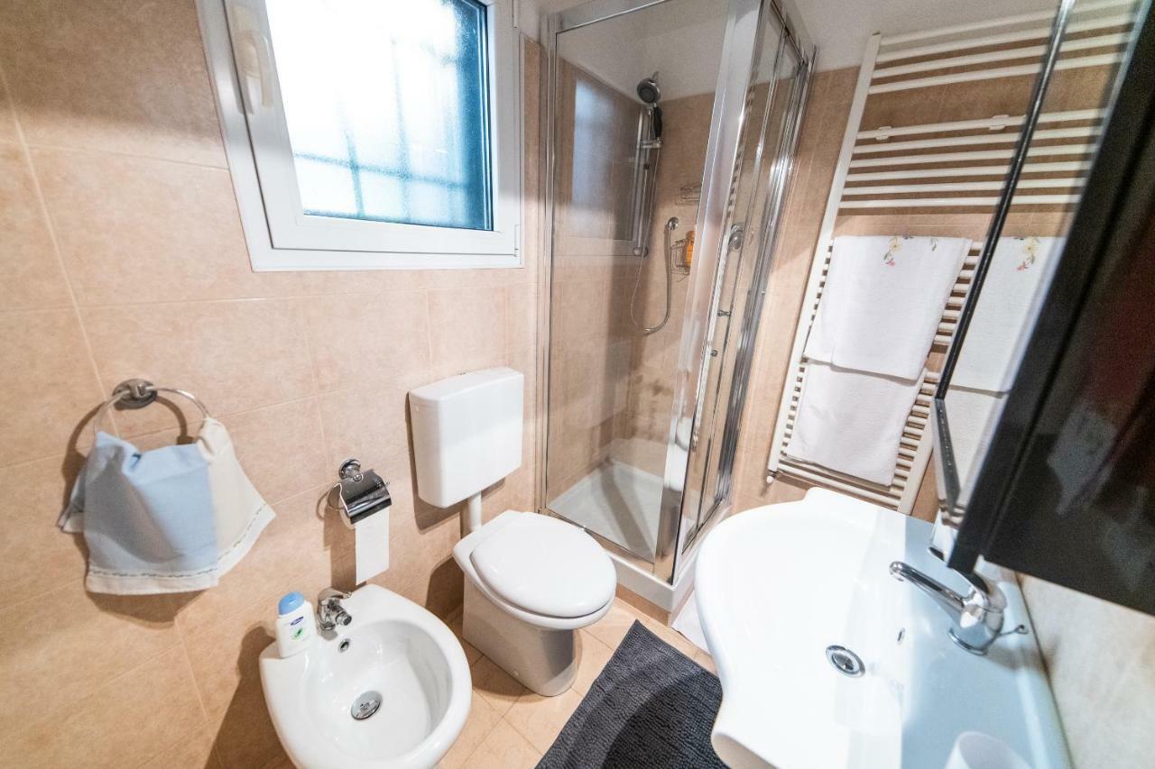 شقة Anais' Loft- Osp. Sant'Orsola-Fiera بولونيا المظهر الخارجي الصورة
